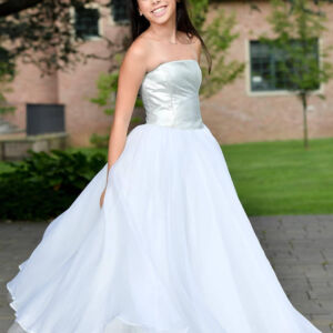 Custom strapless dress. nancy-sinoway-custom-dress-strapless